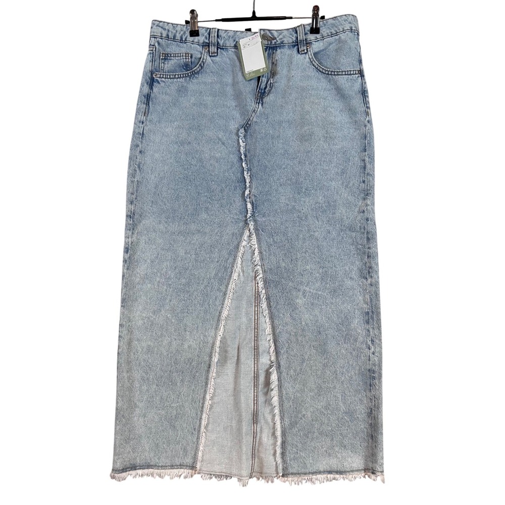 NWT Womens Light‎ Wash Denim Maxi Skirt Front Slit Raw Hem Size 12 Y2K Boho Edgy